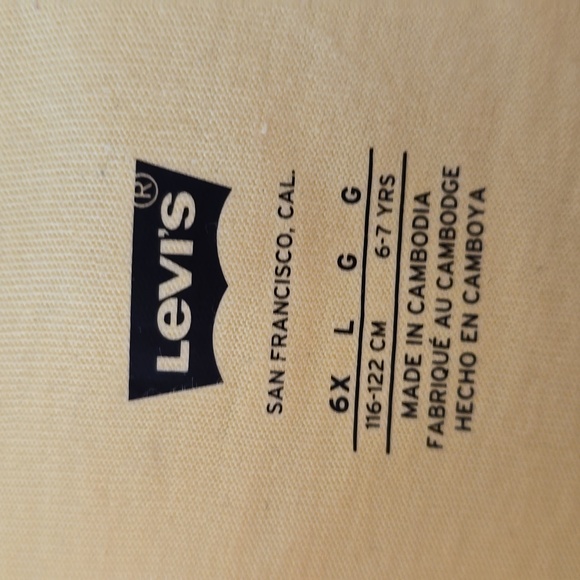 LEVIS BRAND GIRLS YELLOW SHORT SLEEVE TEE-SHIRT SIZE 6X - Picture 8 of 11